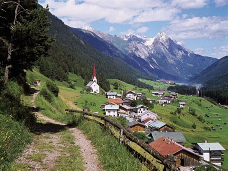 Hotel Tirolerhof Sankt Anton am Arlberg Exteriör bild